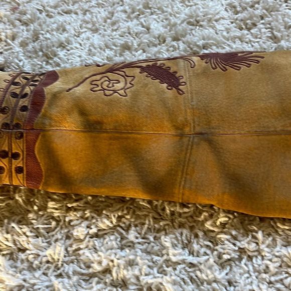 Vintage Boho Styled Leather Coat with Faux Fur trim Large - Picture 6 of 16